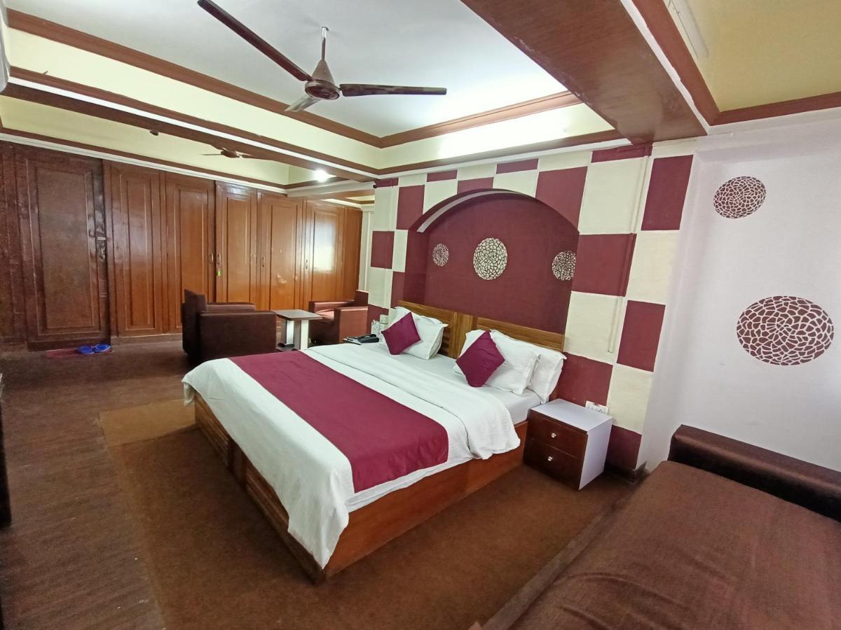 Kalpataru Hometel Mumbai Exterior photo